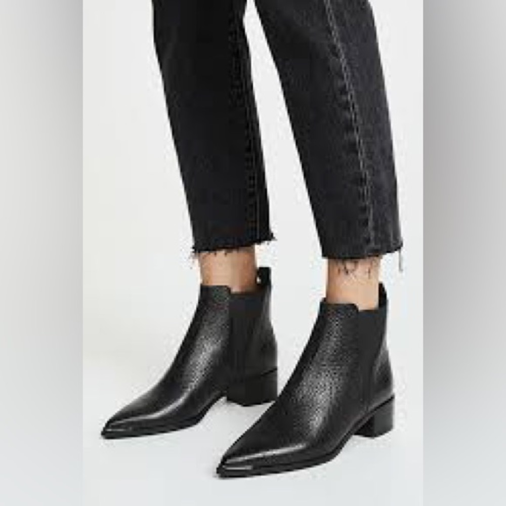 Acne Studios Black chelsea booties